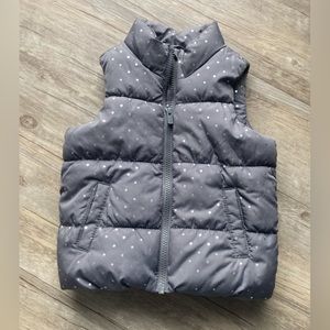 2T Old Navy Kids’ Puffer Vest Grey with Silver Polka Dots